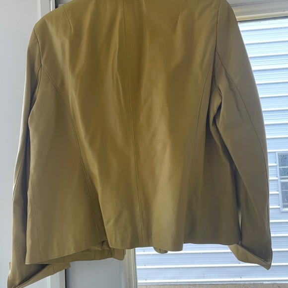 Leather jacket - Picture 5 of 5